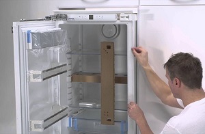 Установка встраиваемого холодильника в Мурманске